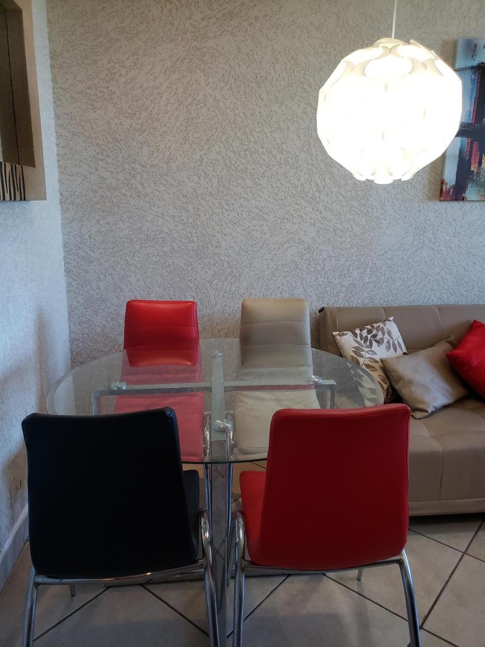 Apt In San Juan, 4 Guests Max, 1 Br-1 Bth, Full Kitchen, Free Internet-Parking Extérieur photo
